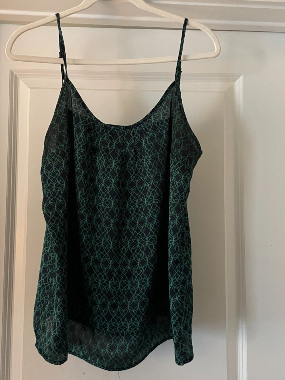 The Limited Sleeveless Blouse Bundle Size M/L – 3 Tops - Picture 5 of 11